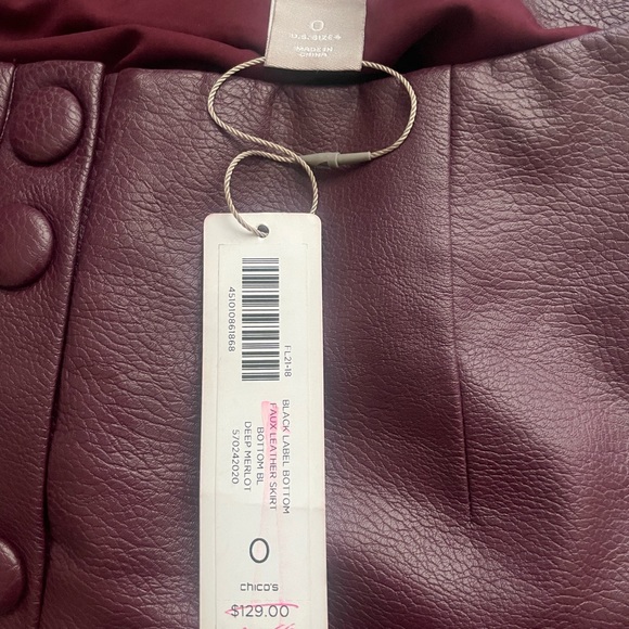 Faux Leather Maroon Pencil Skirt Botton Front - Picture 6 of 7